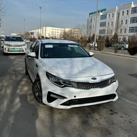 Kia Optima 2019