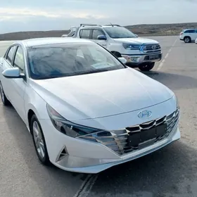 Hyundai Elantra 2021