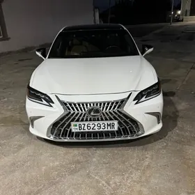 Lexus ES 350 2019