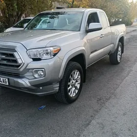 Toyota Tacoma 2023