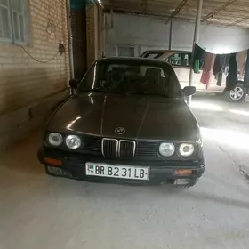 BMW 320 1990