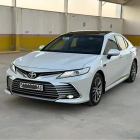 Toyota Camry 2023