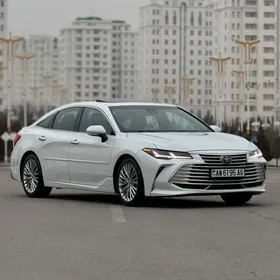 Toyota Avalon 2019