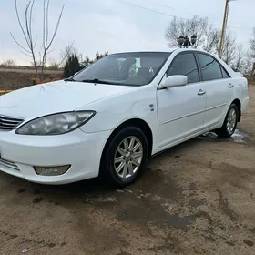 Toyota Camry 2004