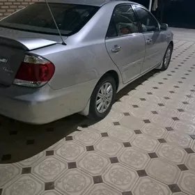 Toyota Camry 2005