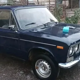 Lada 2103 1980