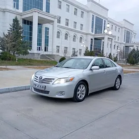 Toyota Camry 2011