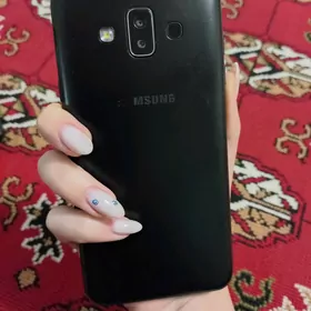 Samsung J7 Duo