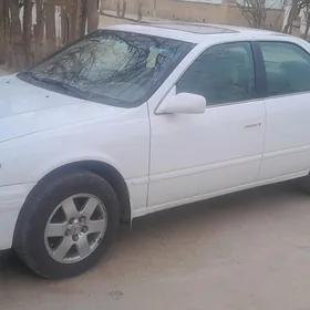 Toyota Camry 1996