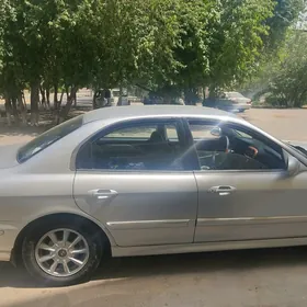 Hyundai Sonata 2002