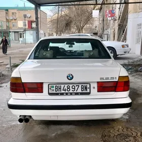 BMW 525 1990