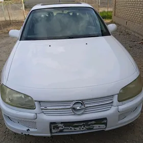 Opel Omega 1998