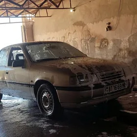 Opel Vectra 1989