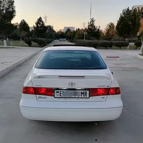 Toyota Camry 2001