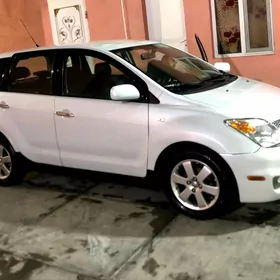 Toyota Yaris 2006