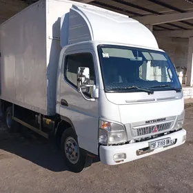 Mitsubishi Canter 2009