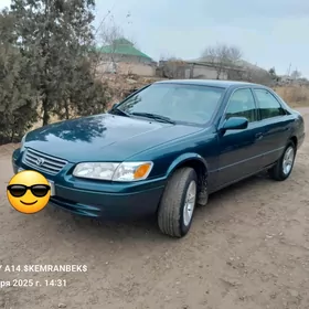 Toyota Camry 1997