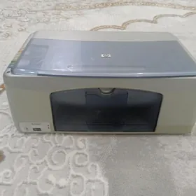 Hp printer 3v1 Reňkli