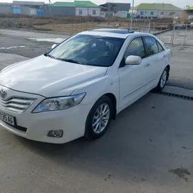 Toyota Camry 2010