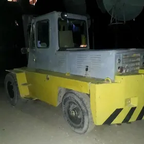 Kara Forklift 2000