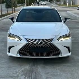 Lexus ES 350 2019