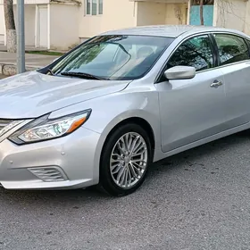 Nissan Altima 2016