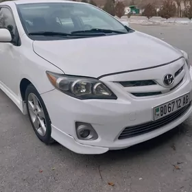 Toyota Corolla 2013