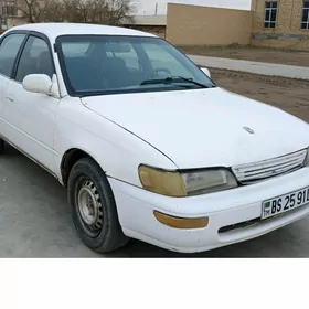 Toyota Corolla 1992