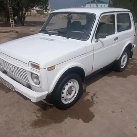 Lada Niva 2001