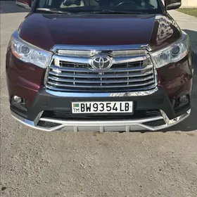 Toyota Highlander 2016