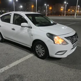 Nissan Sunny 2014