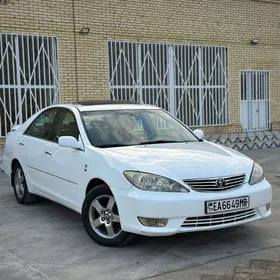 Toyota Camry 2004