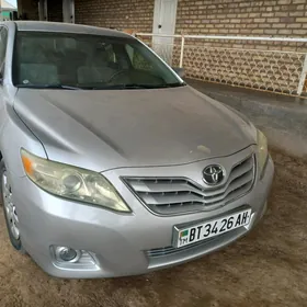 Toyota Camry 2010