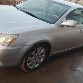 Toyota Avalon 2005