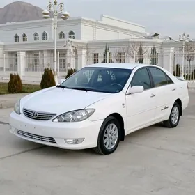 Toyota Camry 2005