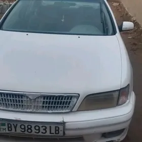 Nissan Cefiro 1995