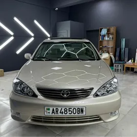 Toyota Camry 2004