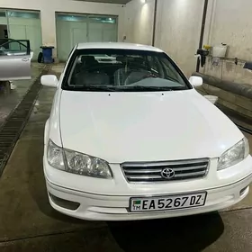 Toyota Camry 1997