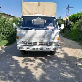 Isuzu Elf 1996