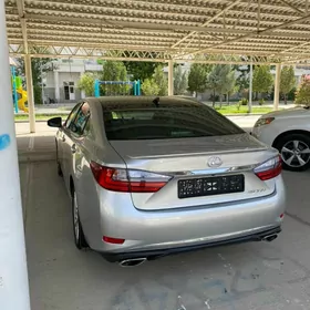 Lexus ES 350 2018