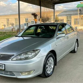 Toyota Camry 2003