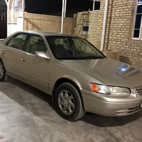 Toyota Camry 1997