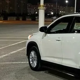 Toyota Highlander 2019