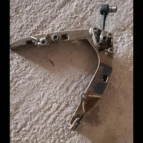 bmw 4.4 spokoitel