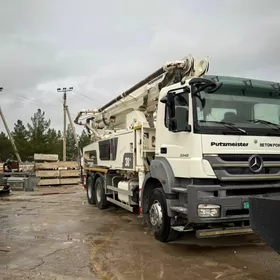 Mercedes-Benz ACTROS 3331 2013