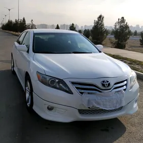 Toyota Camry 2010