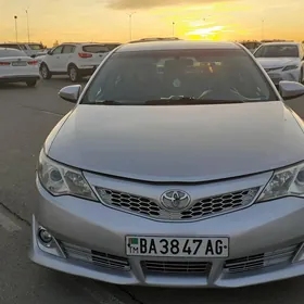 Toyota Camry 2013