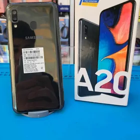 SAMSUNG A20