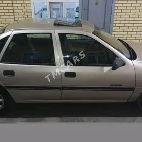 Opel Vectra 1992