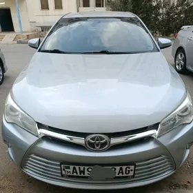 Toyota Camry 2016